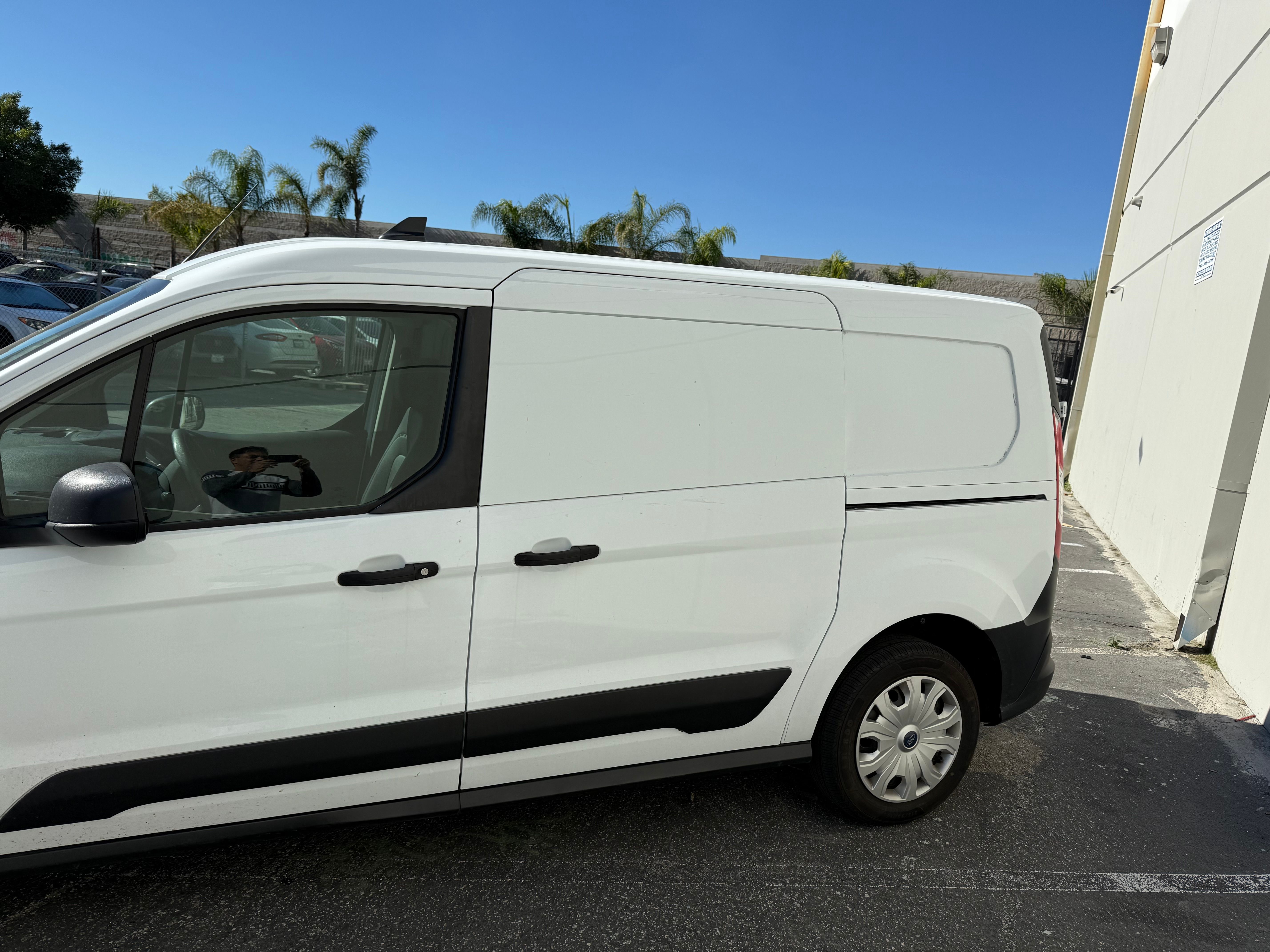 Used 2019 Ford Transit Connect XL FWD image 9