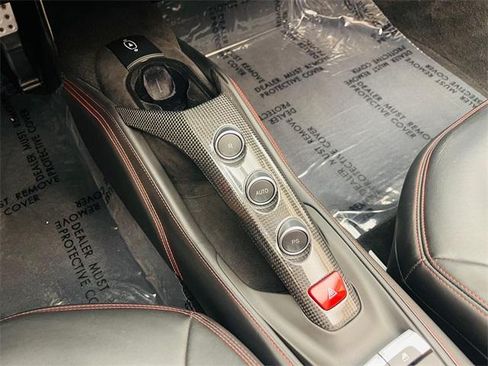Used 2019 Ferrari 488 Spider image 9