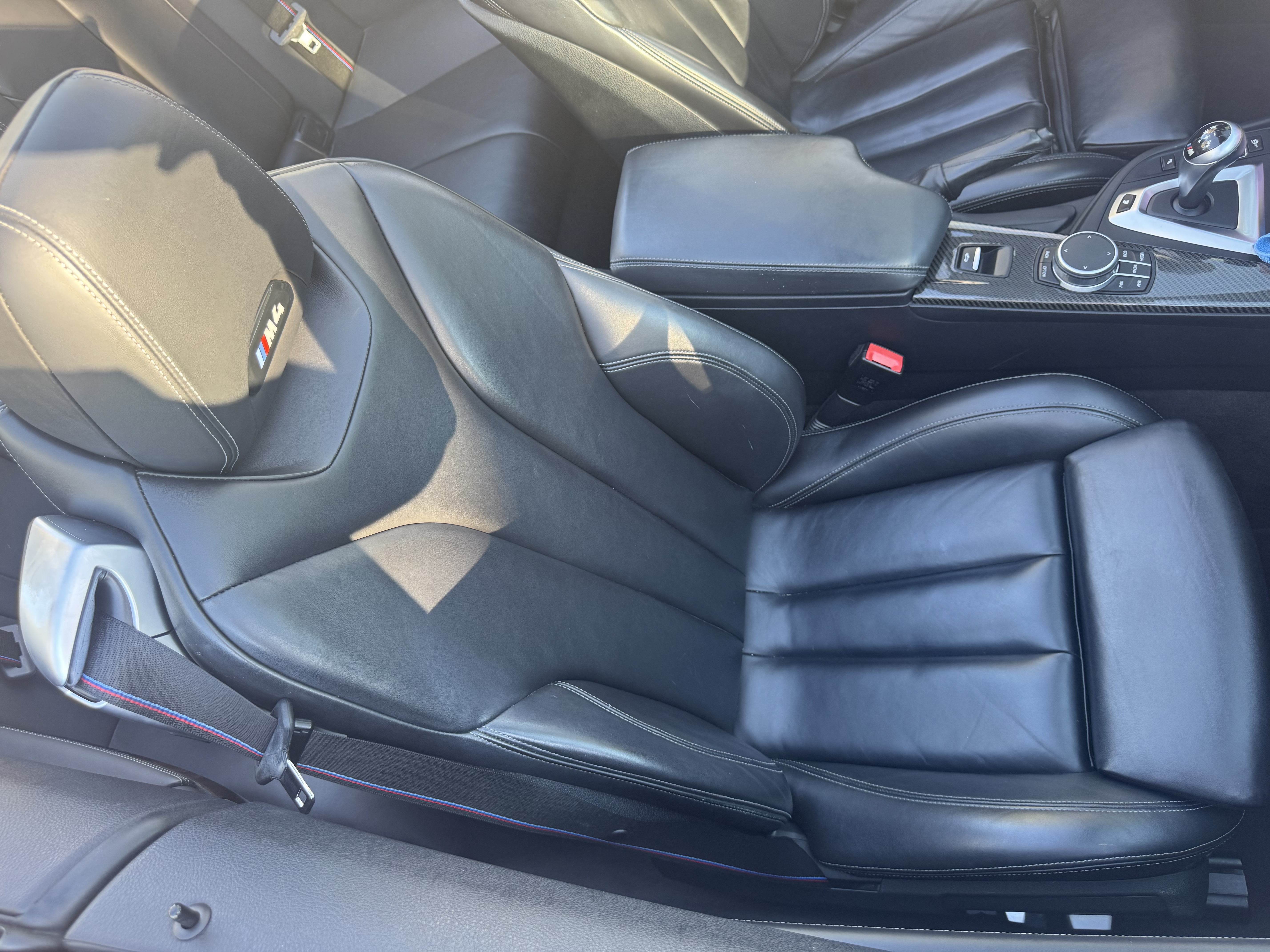 Used 2020 BMW M4 Convertible w/ Competition Package RWD image 11