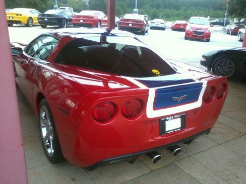 Used 2007 Chevrolet Corvette Coupe w/ Performance Package image 5