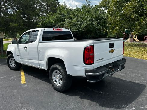 Used 2016 Chevrolet Colorado W/T w/ WT Convenience Package RWD image 4