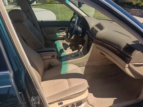Used 1997 BMW 740iL image 12