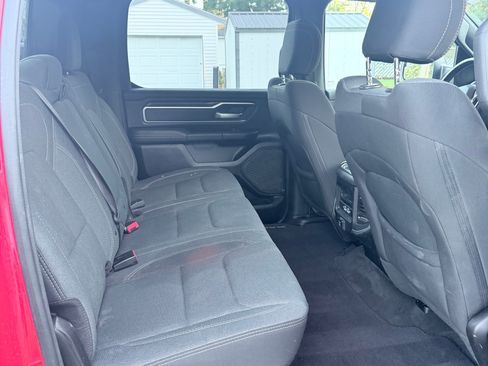 Used 2022 RAM 1500 Big Horn AWD/4WD image 10
