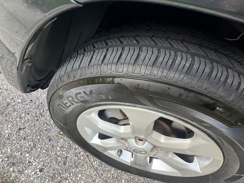 Used 2010 Toyota RAV4 Limited image 21