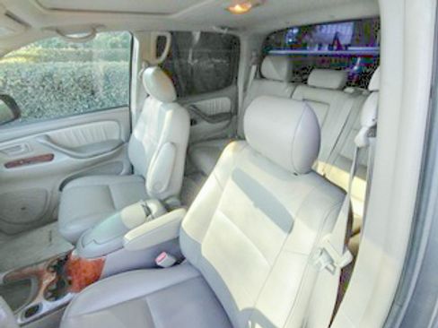 Used 2006 Toyota Tundra Limited image 8