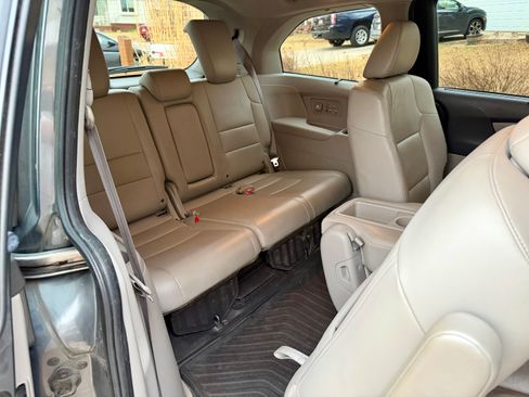 Used 2012 Honda Odyssey Touring image 24