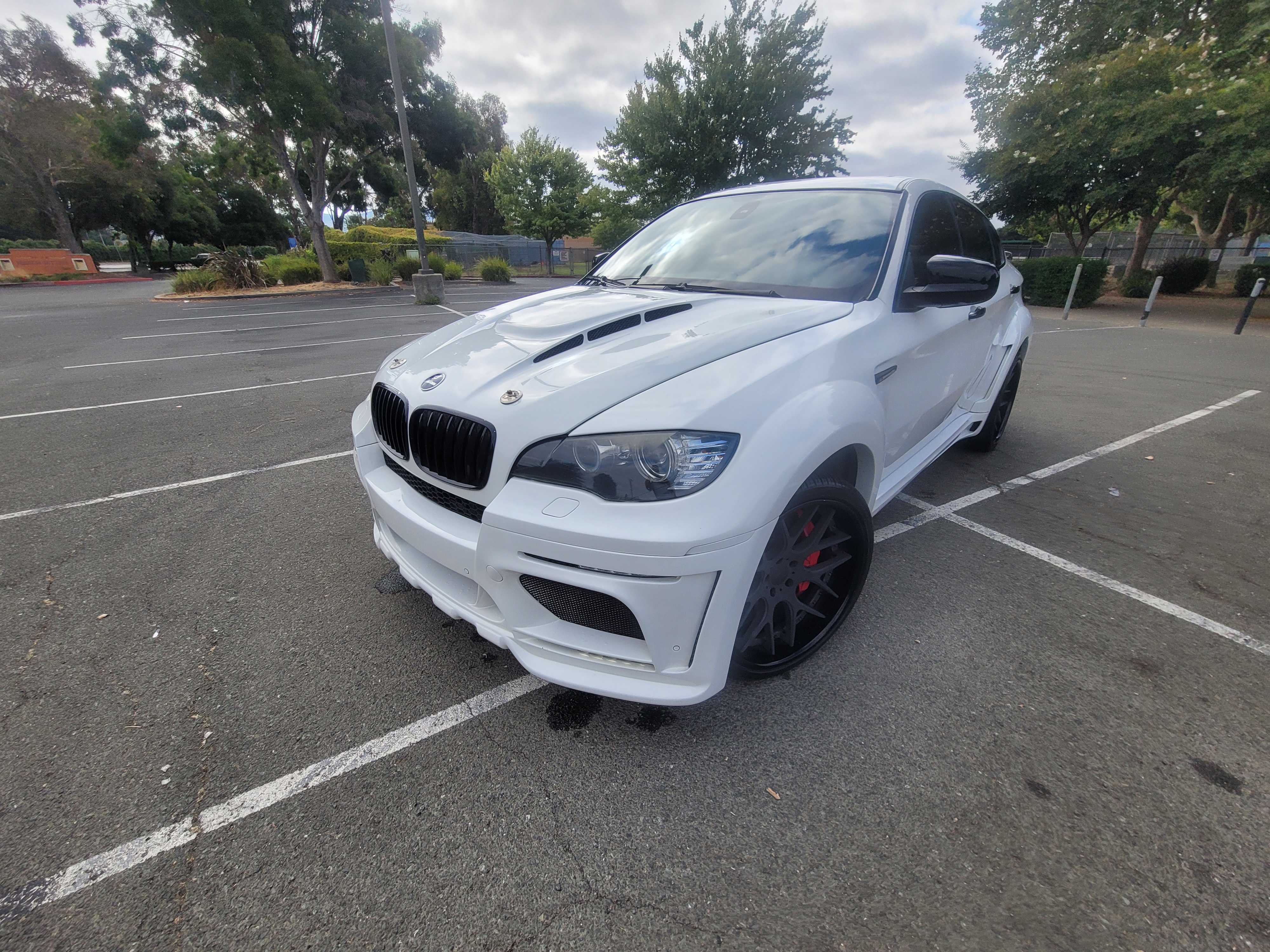 Used 2011 BMW X6 M AWD/4WD image 10