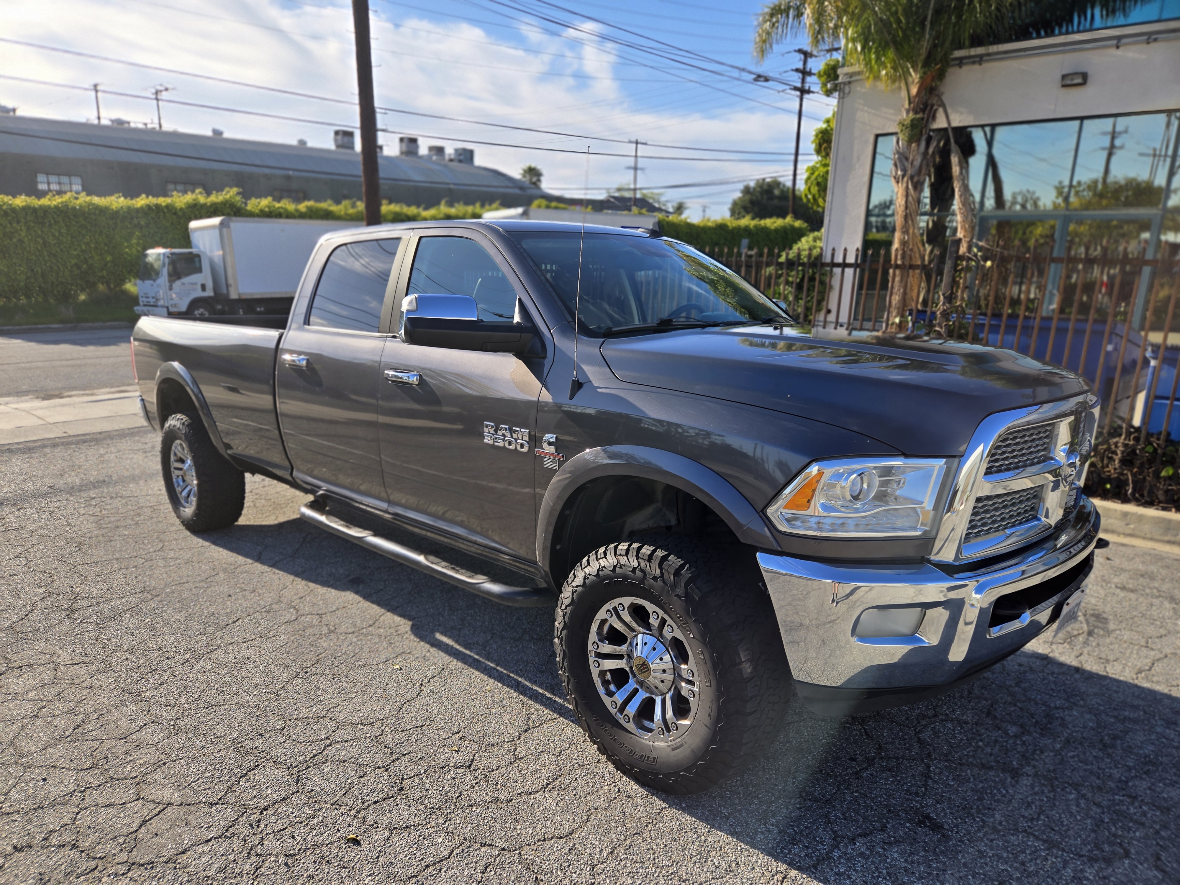 Used 2014 RAM 3500 Laramie AWD/4WD image 8