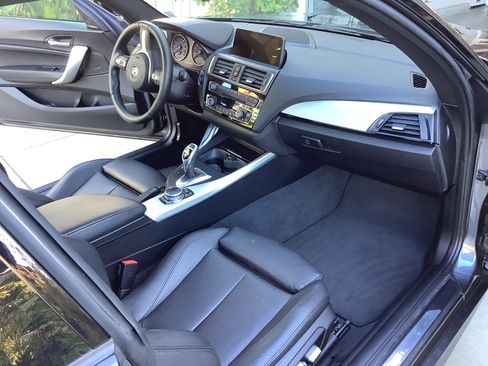 Used 2016 BMW M235i Coupe image 16