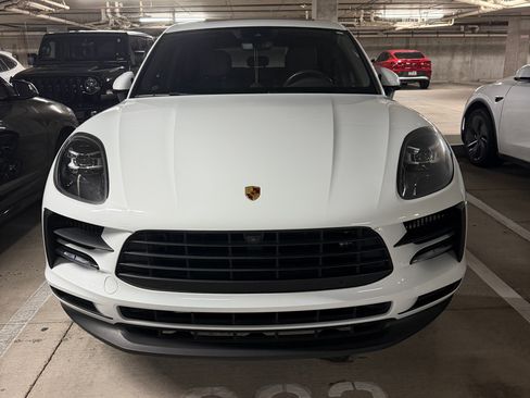 Used 2021 Porsche Macan S AWD/4WD image 4
