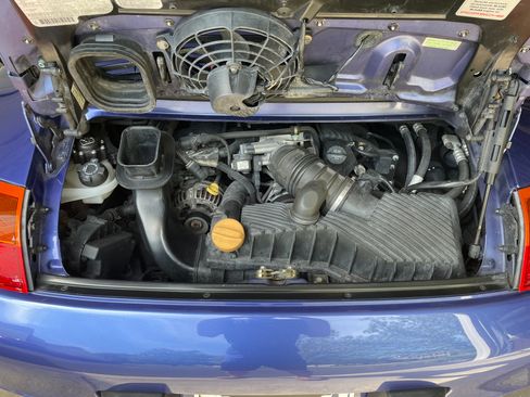 Used 1999 Porsche 911 Carrera image 8