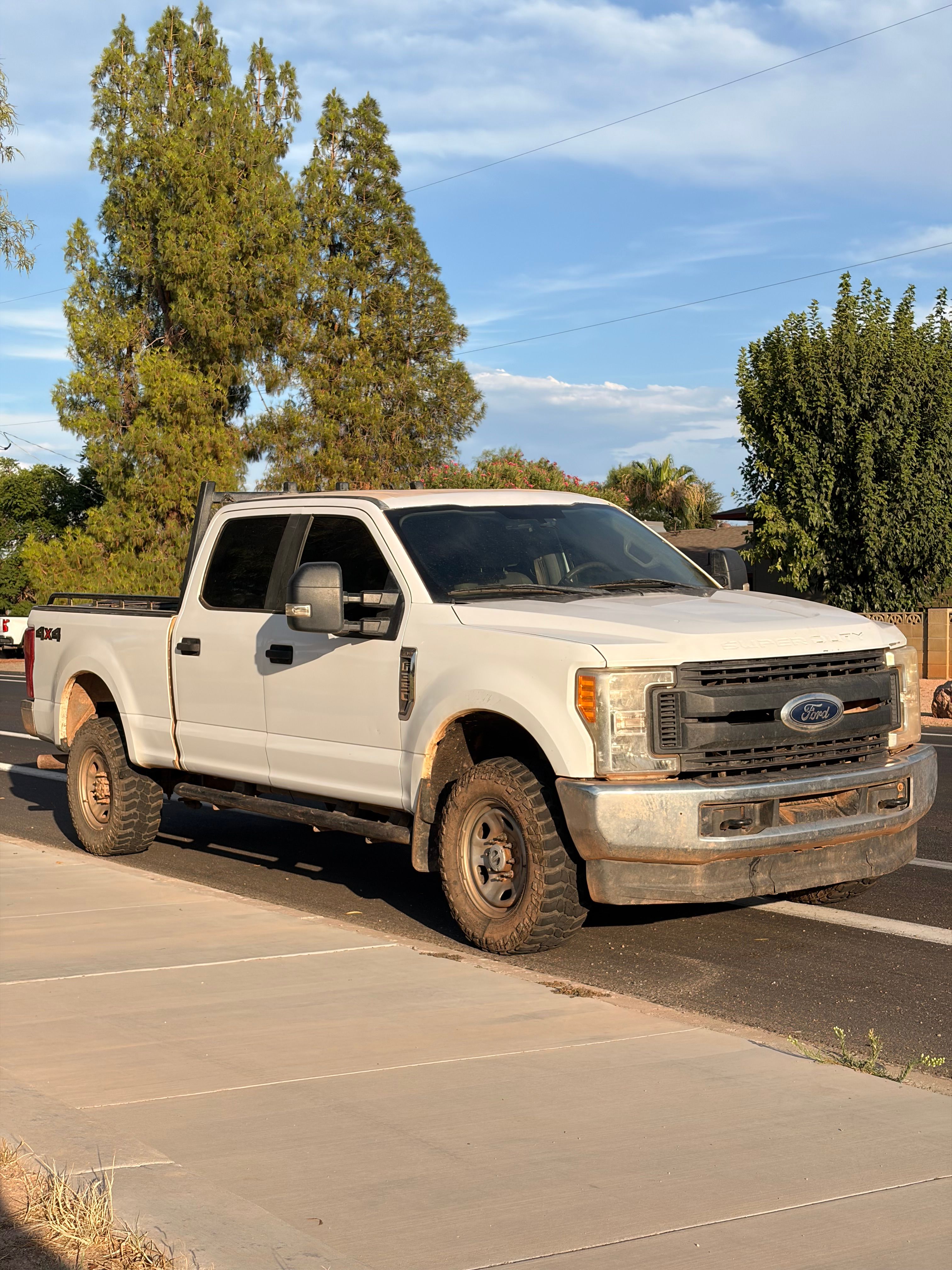 Used 2017 Ford F350 XL AWD/4WD image 1