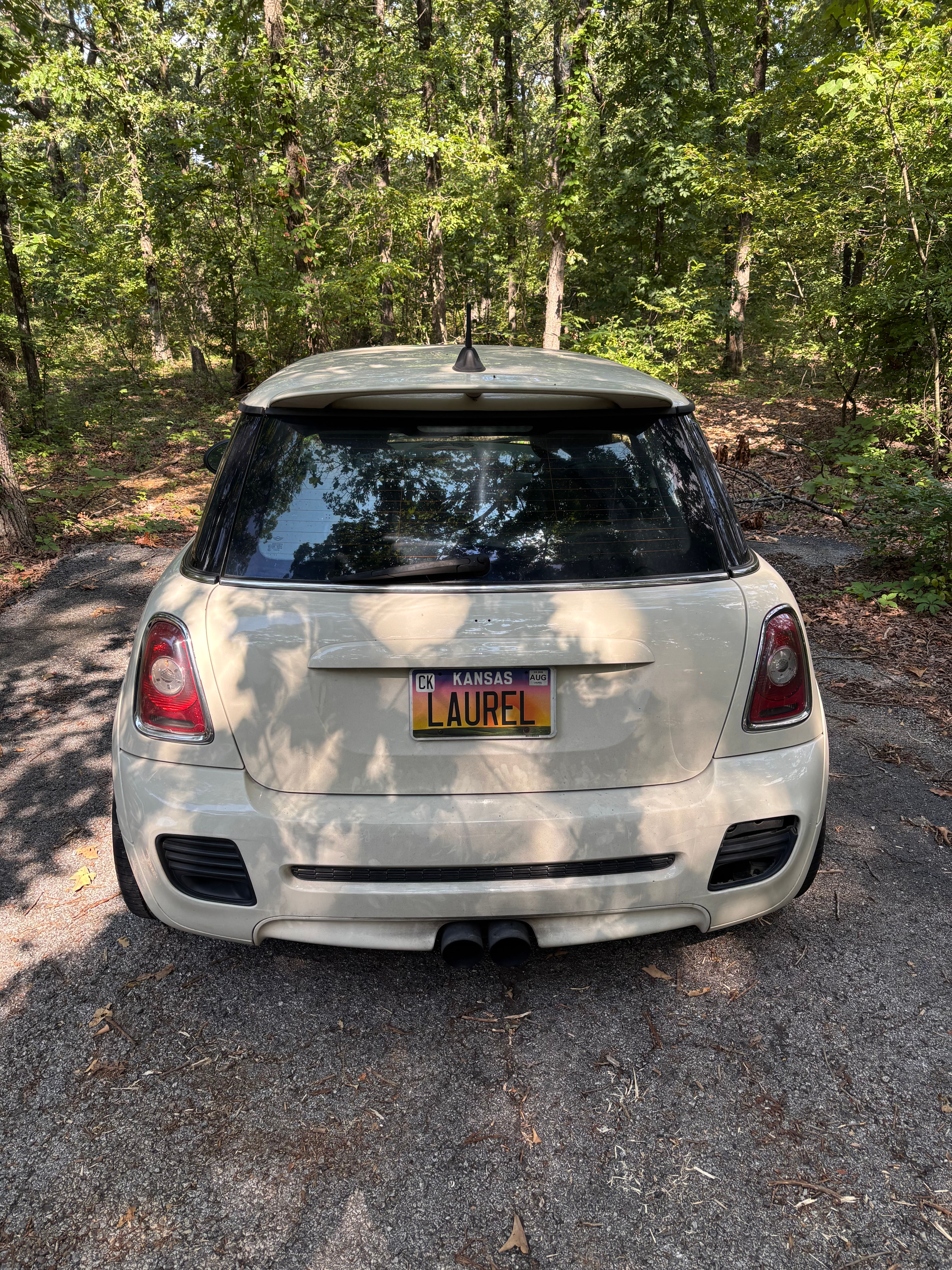 Used 2010 MINI Cooper S FWD image 2
