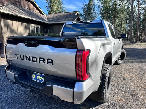 Used 2023 Toyota Tundra Platinum image 11