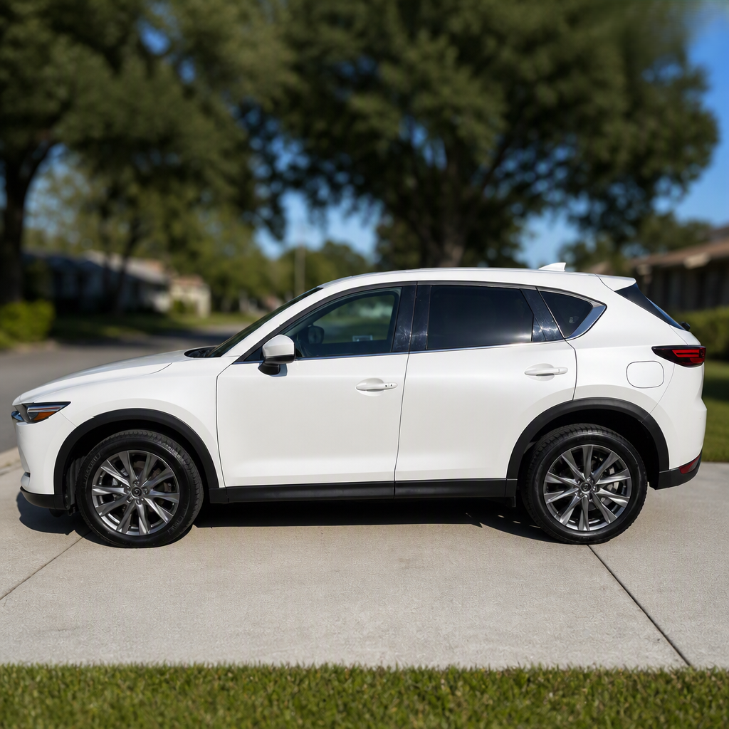 Used 2020 MAZDA CX-5 Grand Touring w/ GT Premium Package FWD image 2