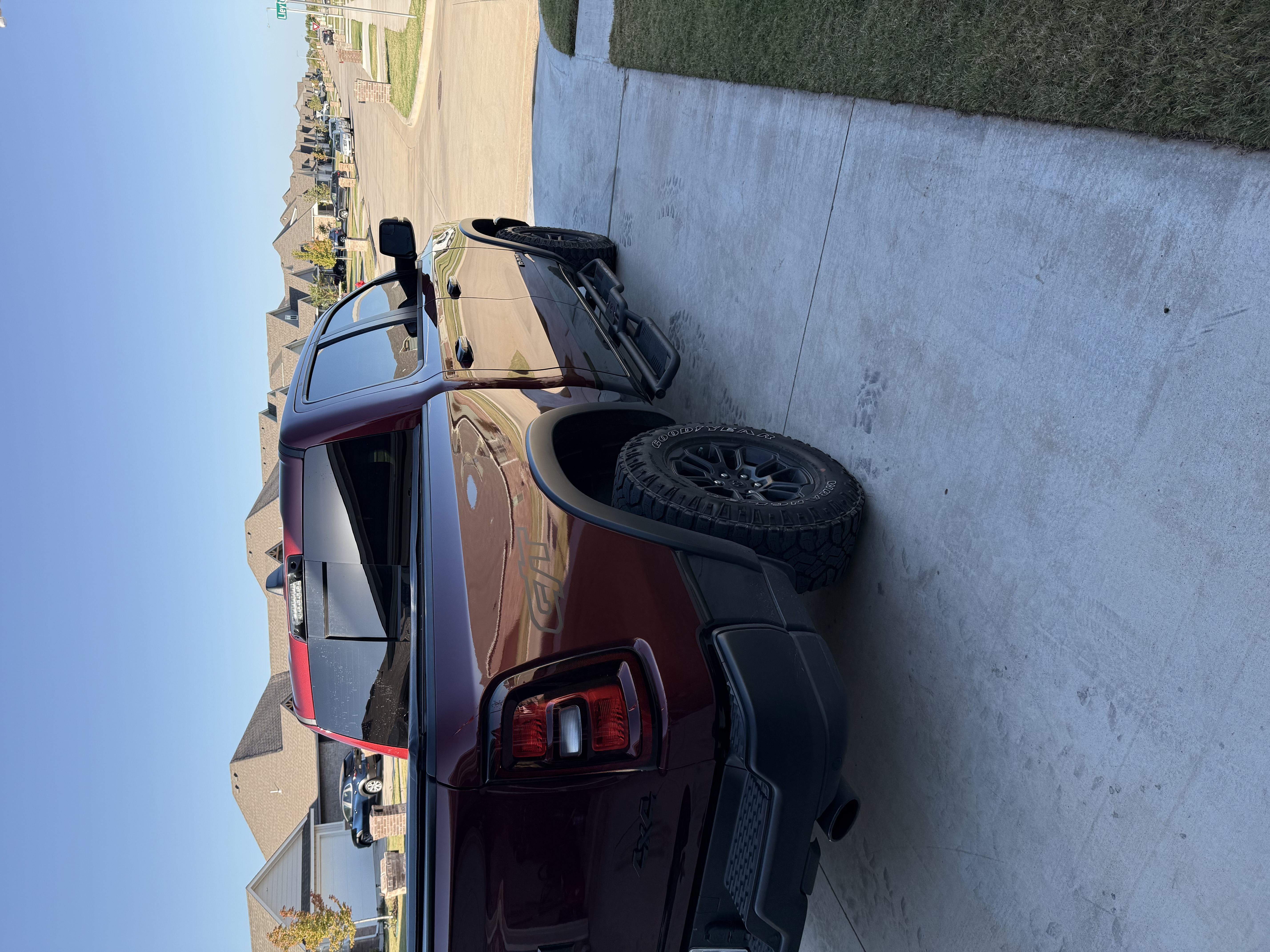 Used 2025 RAM 1500 Rebel w/ G/T Package AWD/4WD image 4