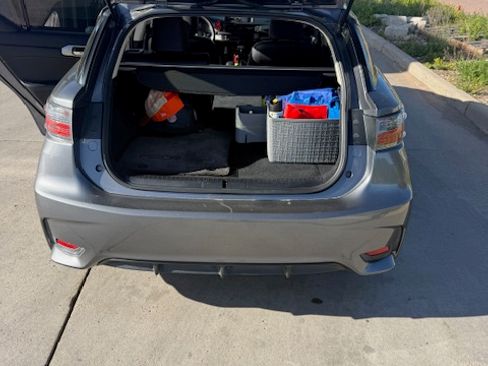 Used 2014 Lexus CT 200h FWD image 4