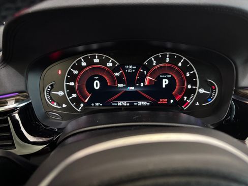 Used 2018 BMW 540i RWD image 6