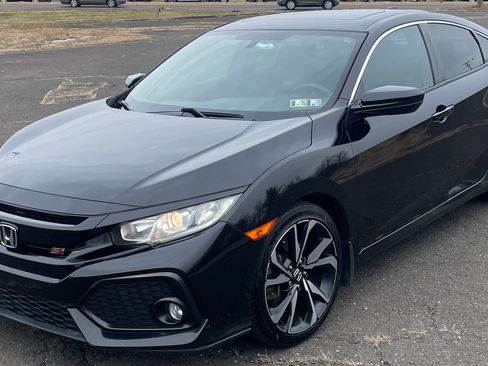 Used 2018 Honda Civic Si image 5