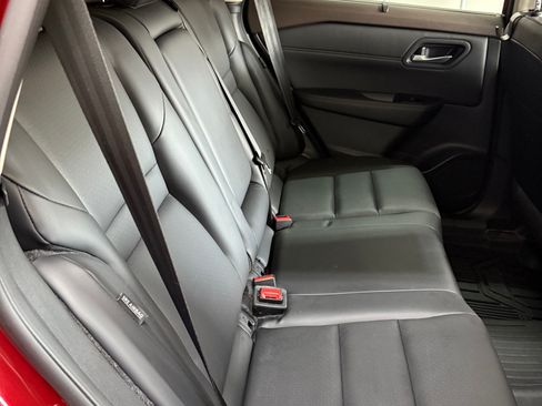 Used 2023 Nissan Rogue SV w/ SV Premium B Package image 26