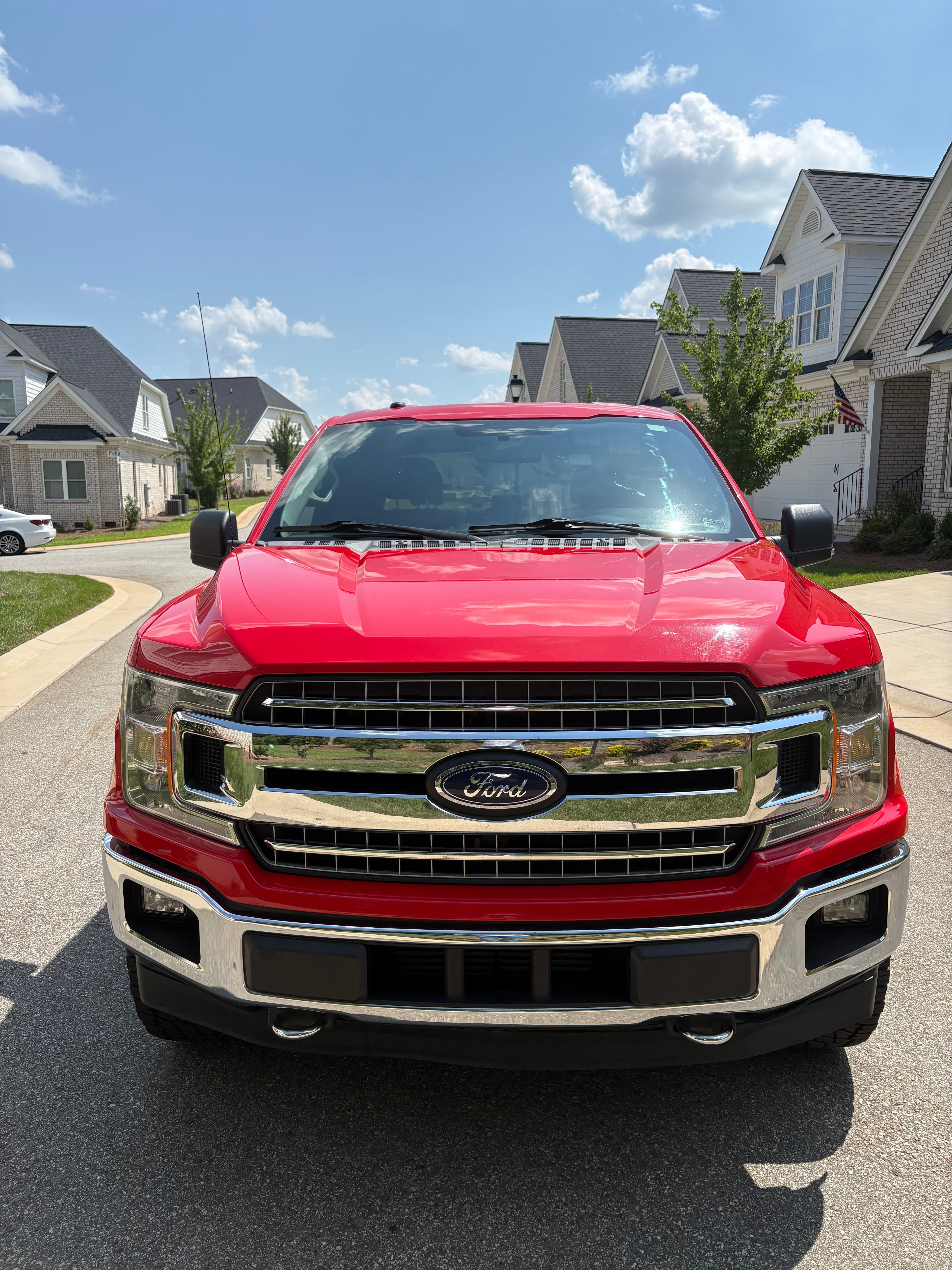 Used 2018 Ford F150 XLT w/ Equipment Group 301A Mid AWD/4WD image 4