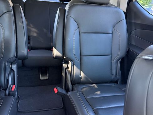 Used 2021 Chevrolet Traverse Premier w/ Redline Edition image 20