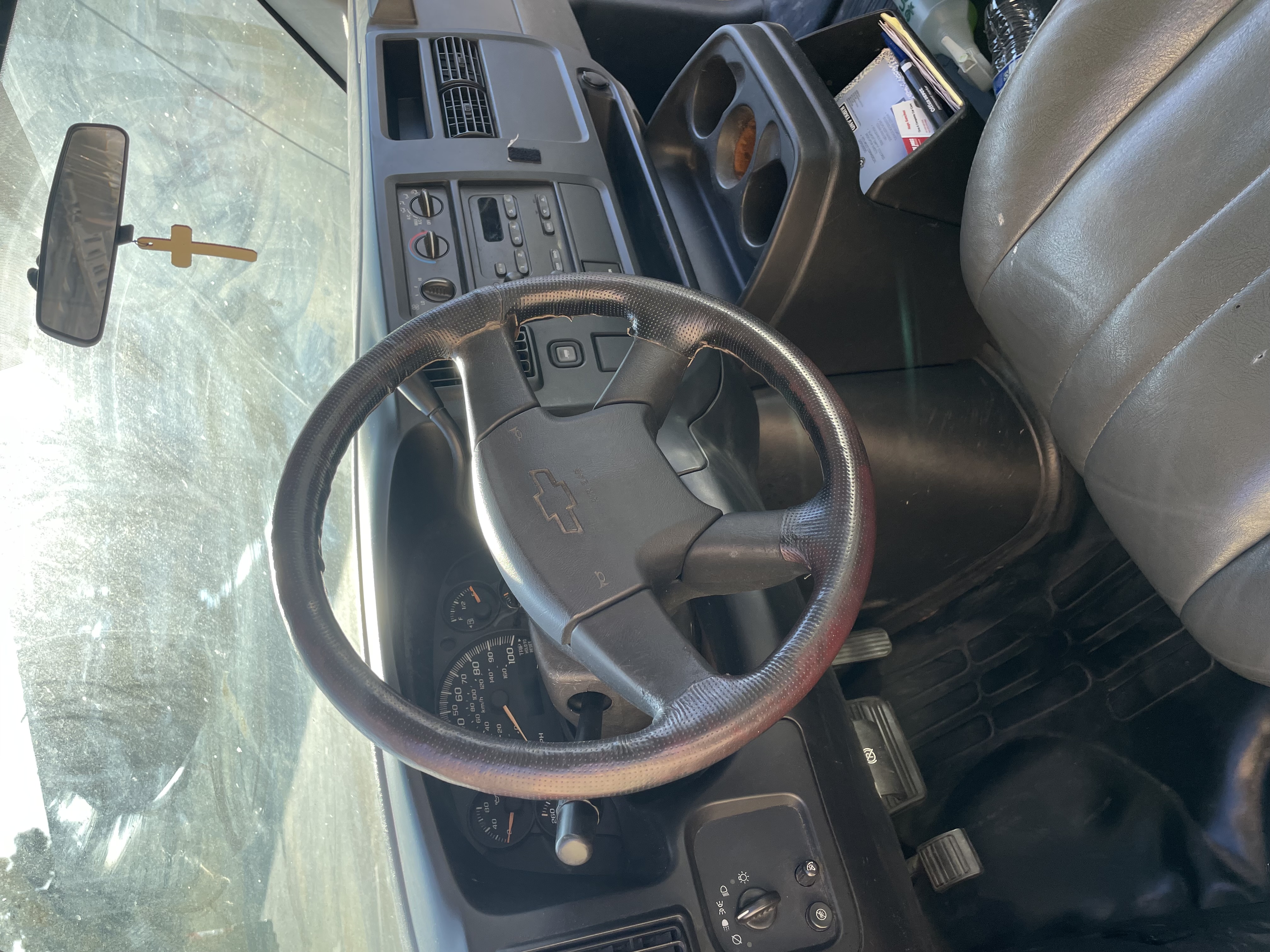 Used 2003 Chevrolet Express 2500 RWD image 12