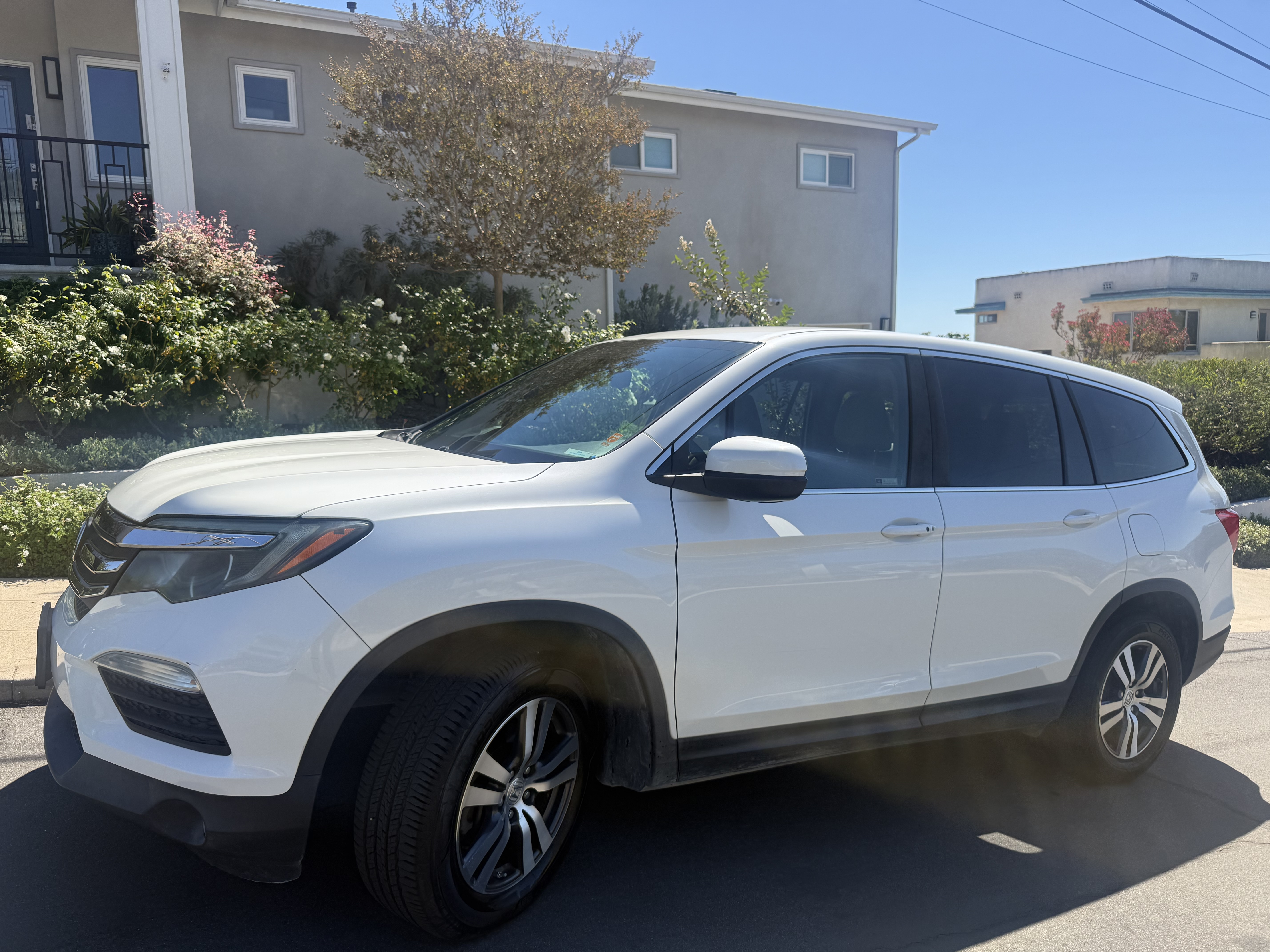 Used 2018 Honda Pilot EX image 6