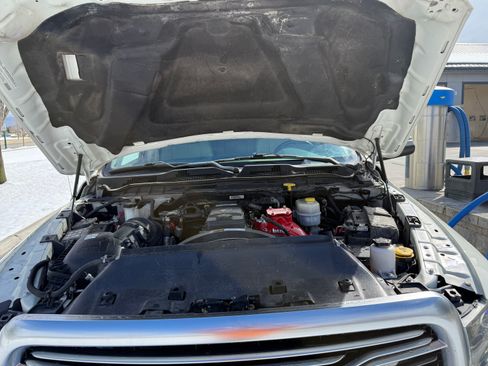 Used 2018 RAM 3500 Laramie Longhorn image 14