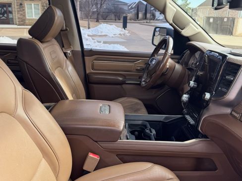 Used 2019 RAM 1500 Limited image 15