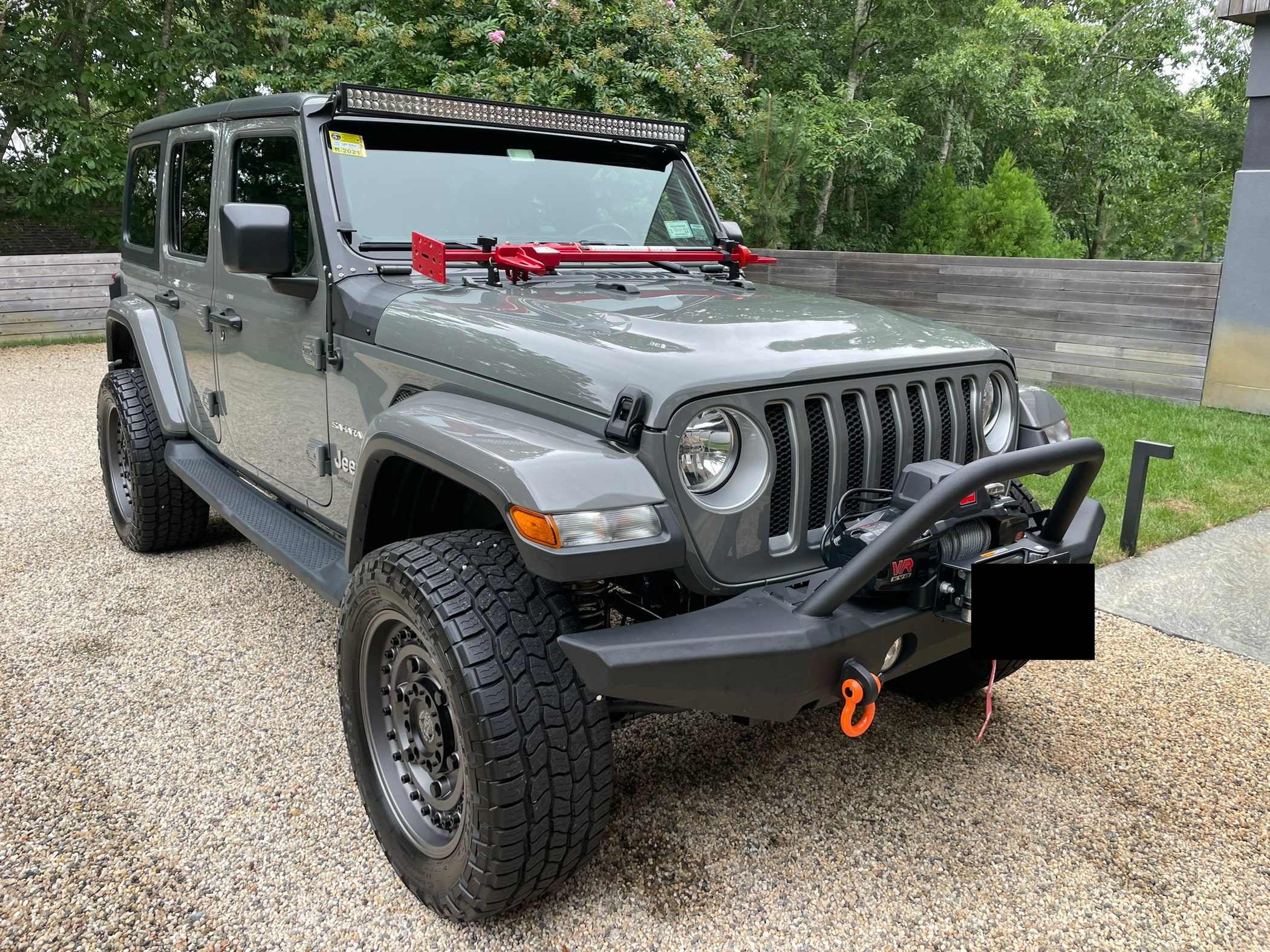 Used 2018 Jeep Wrangler Unlimited Sahara AWD/4WD image 5