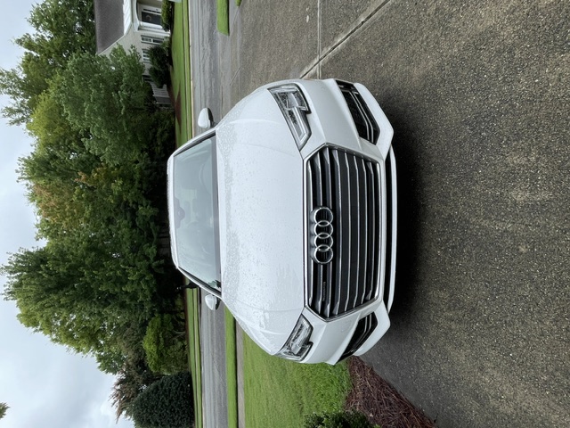 Used 2017 Audi A4 2.0T Premium Plus w/ Premium Plus Package AWD/4WD image 1