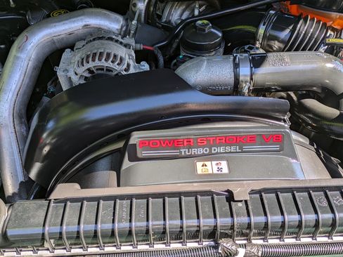 Used 2005 Ford Excursion Eddie Bauer image 30