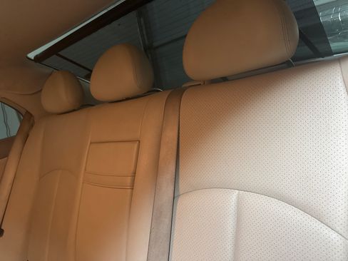 Used 2006 Mercedes-Benz E 350 Sedan image 6