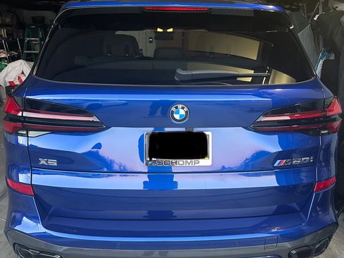 Used 2024 BMW X5 M60i image 10