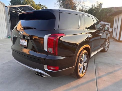 Used 2020 Hyundai Palisade SEL image 2