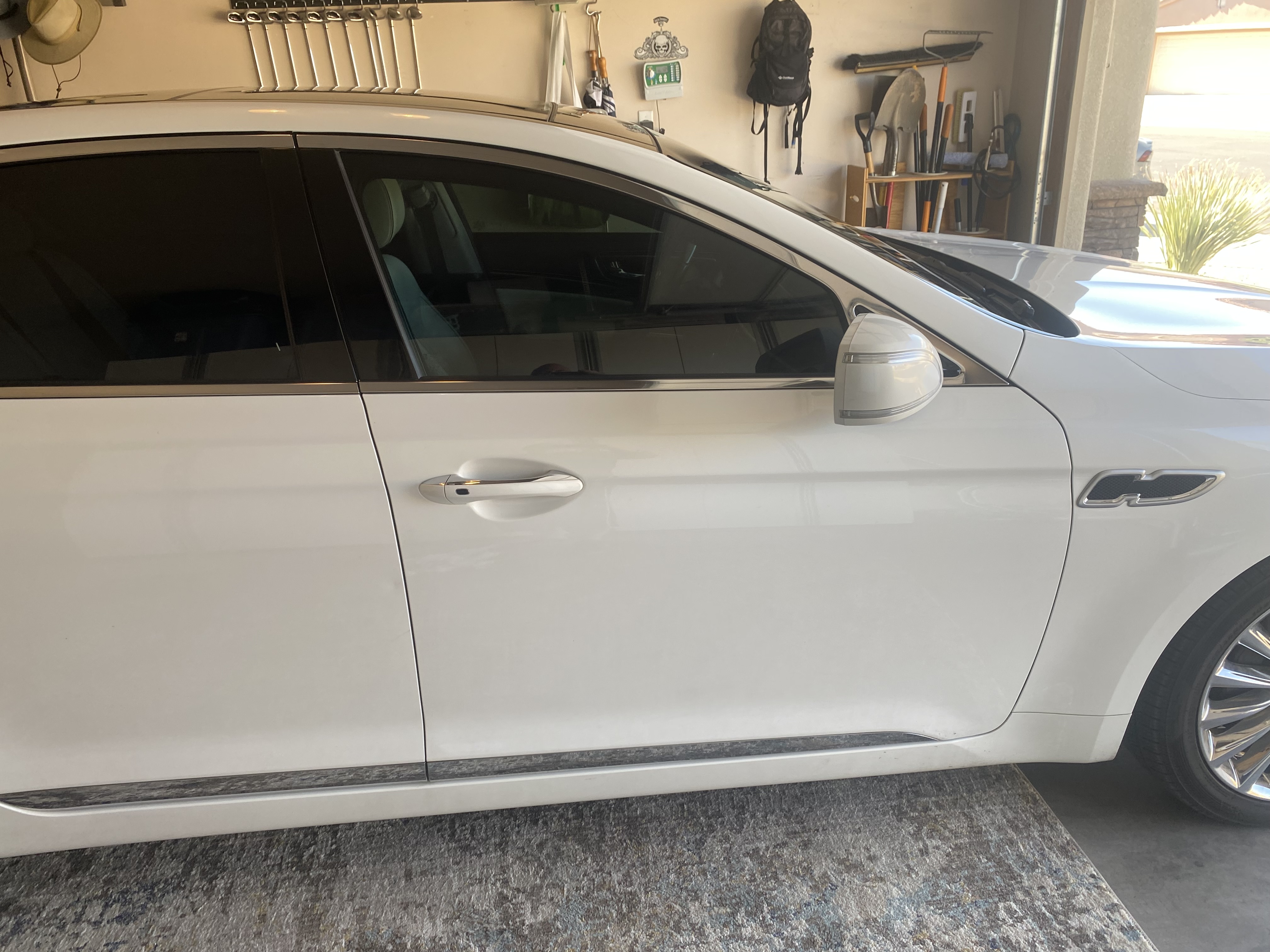 Used 2015 Kia K900 Luxury RWD image 32