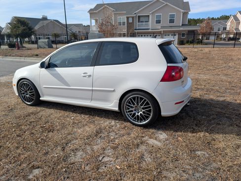 Used 2008 Volkswagen R32 image 13