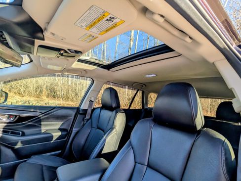 Used 2024 Subaru Outback Touring XT image 6