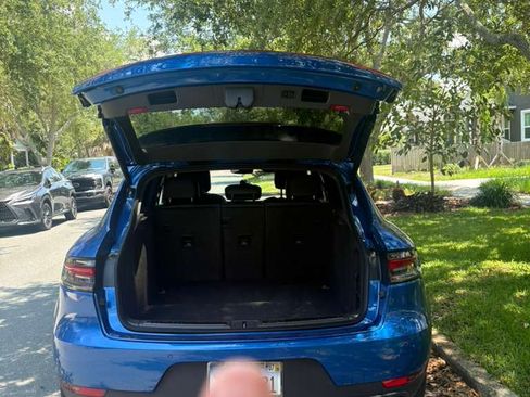 Used 2021 Porsche Macan AWD/4WD image 5