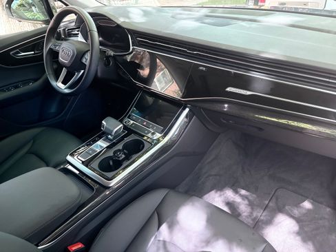 Used 2022 Audi Q7 3.0T Premium image 8