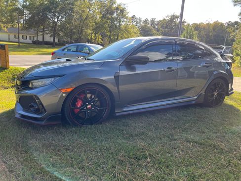 Used 2019 Honda Civic Type R image 4