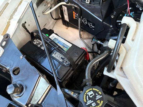 Used 2014 Chevrolet Express 3500 Extended image 15