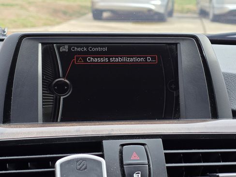 Used 2013 BMW 328i xDrive Sedan image 31