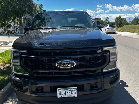 Used 2022 Ford F250 Lariat w/ Black Appearance Package AWD/4WD image 2