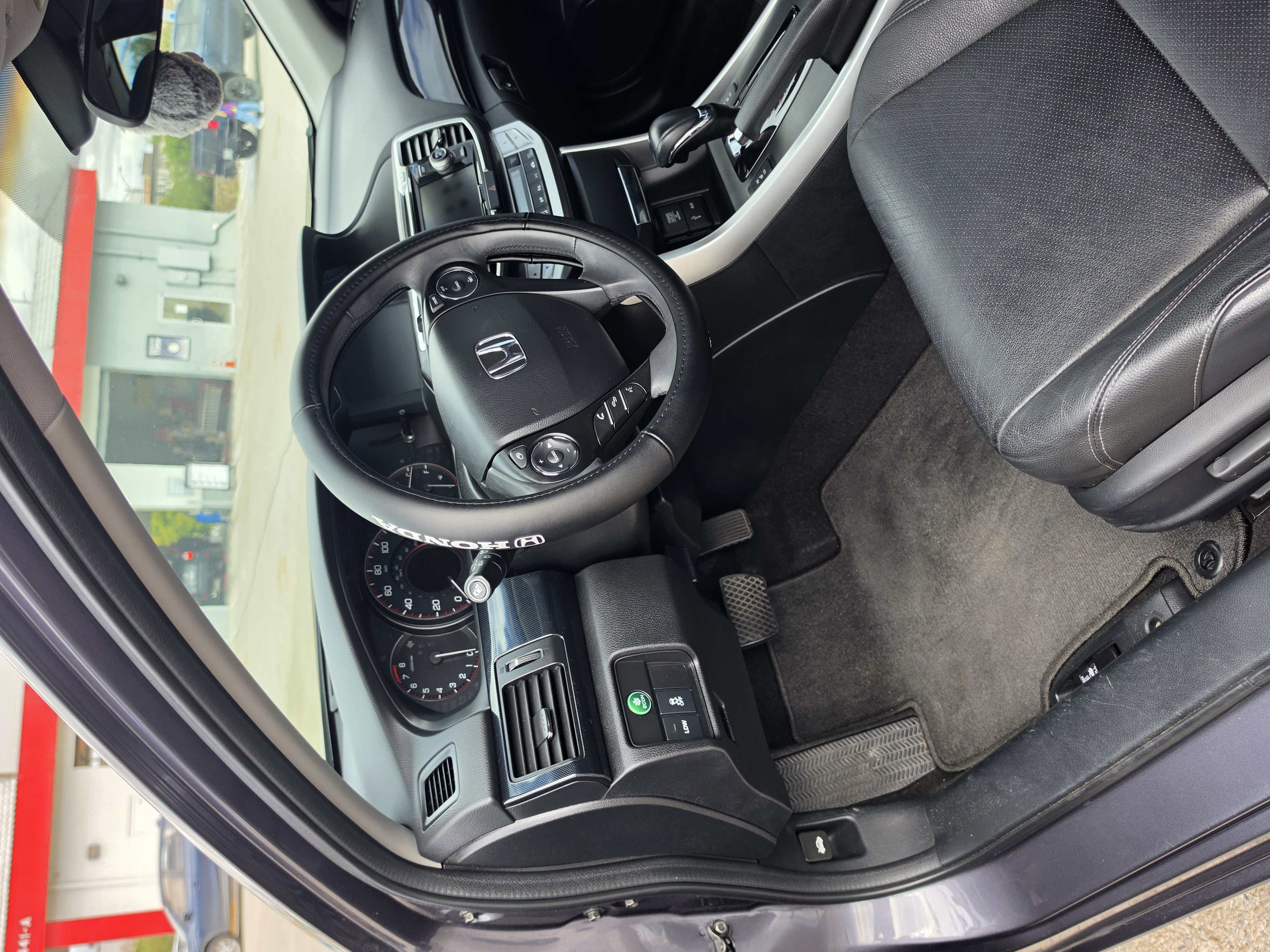 Used 2013 Honda Accord EX-L image 16