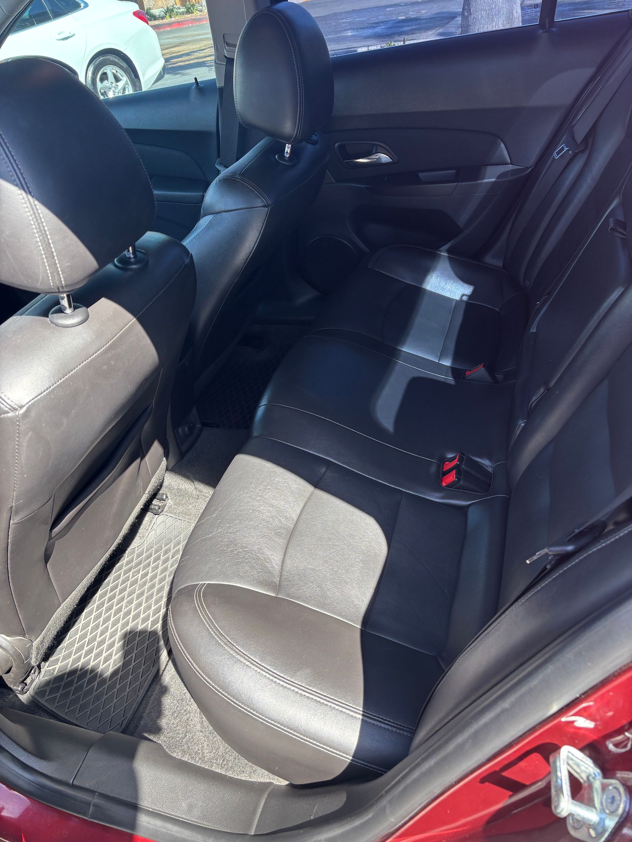 Used 2015 Chevrolet Cruze LT FWD image 6