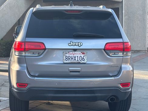 Used 2016 Jeep Grand Cherokee Limited image 2