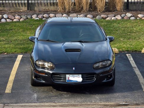 Used 2000 Chevrolet Camaro Z28 w/ SS Performance/Appearance Pkg image 19