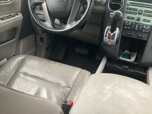 Used 2011 Honda Pilot EX-L image 11